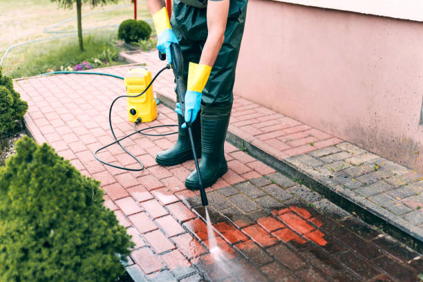 Spring Cleaning in Effort, PA